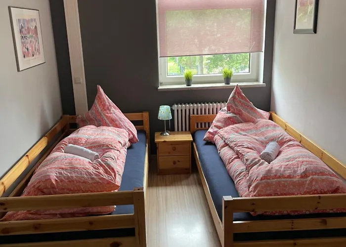 Flat For Up To 4 People In Dresden-Striesen