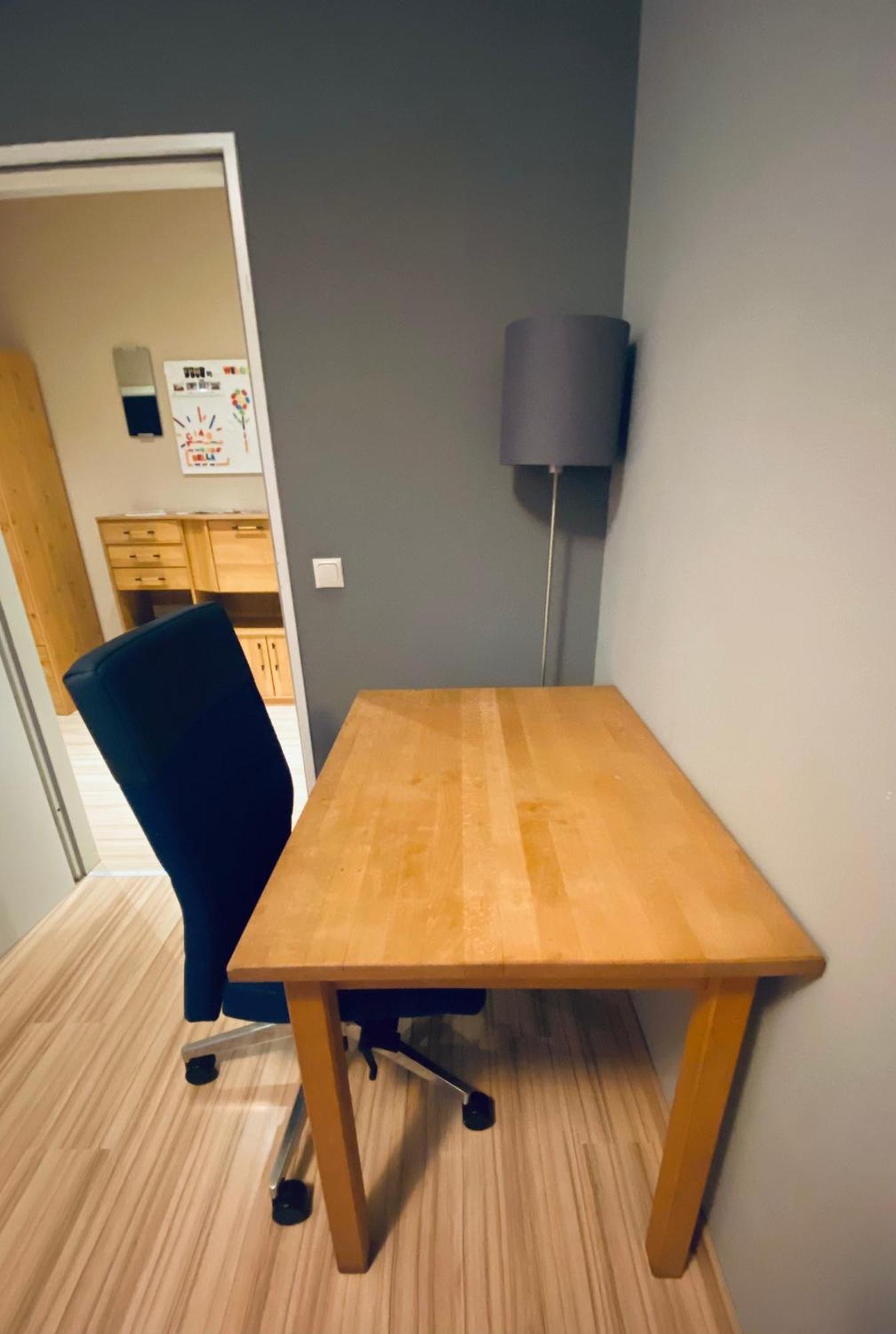 Flat For Up To 4 People In Dresden-striesen Dresden
